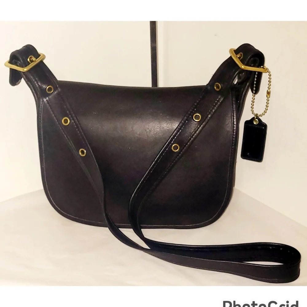 Coach 9951 Vintage Patricia's Legacy Shoulder Bag